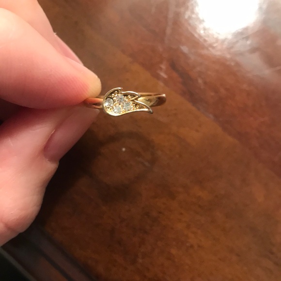 THREE 3 GOLD RINGS - Picture 7 of 11